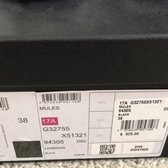 Chanel black slip on mules with pearl heels 38 - Picture 5 of 5